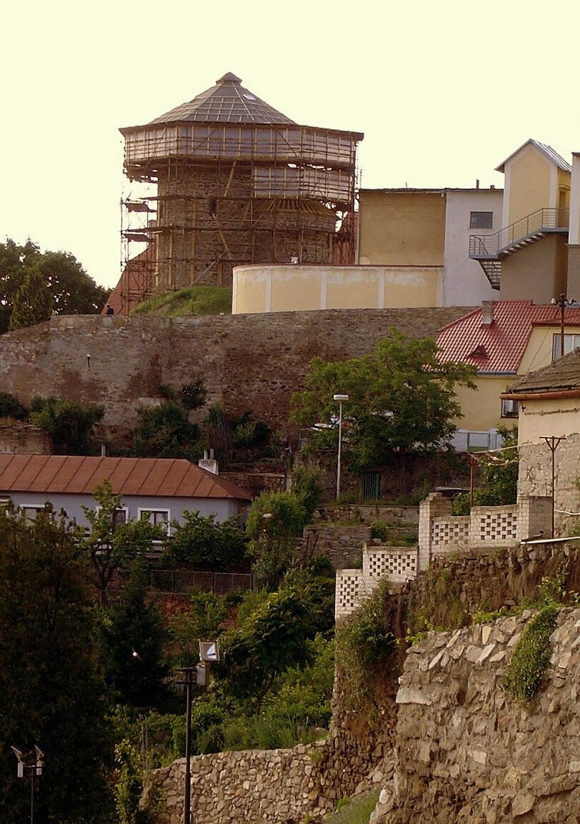 Drozdová Lenka - Znojmo oprava rotundy, 2006