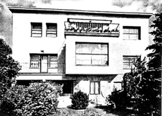 1930     vila Emila Löwyho – Znojmo, Na Valech 9, pestavba dvojdomu na jeden dm