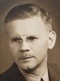 Fráa Kopeek -1871-1946