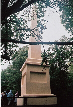 opravený obelisk