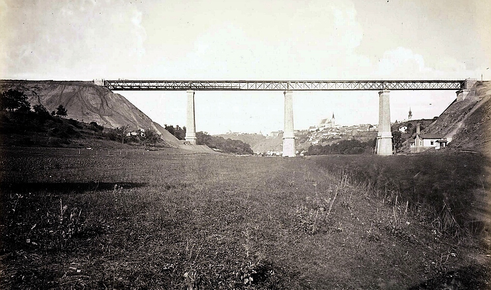 elezniní most pes Dyji