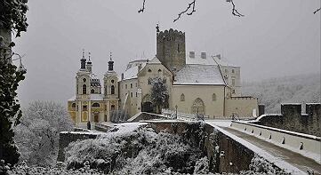 Vranov nad Dyjí - zámek - stavba roku -NPÚ