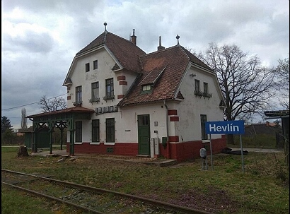 nádraí Hevlín