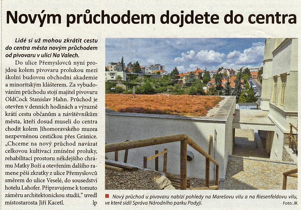 Prchod u muza na ulici Na Valech